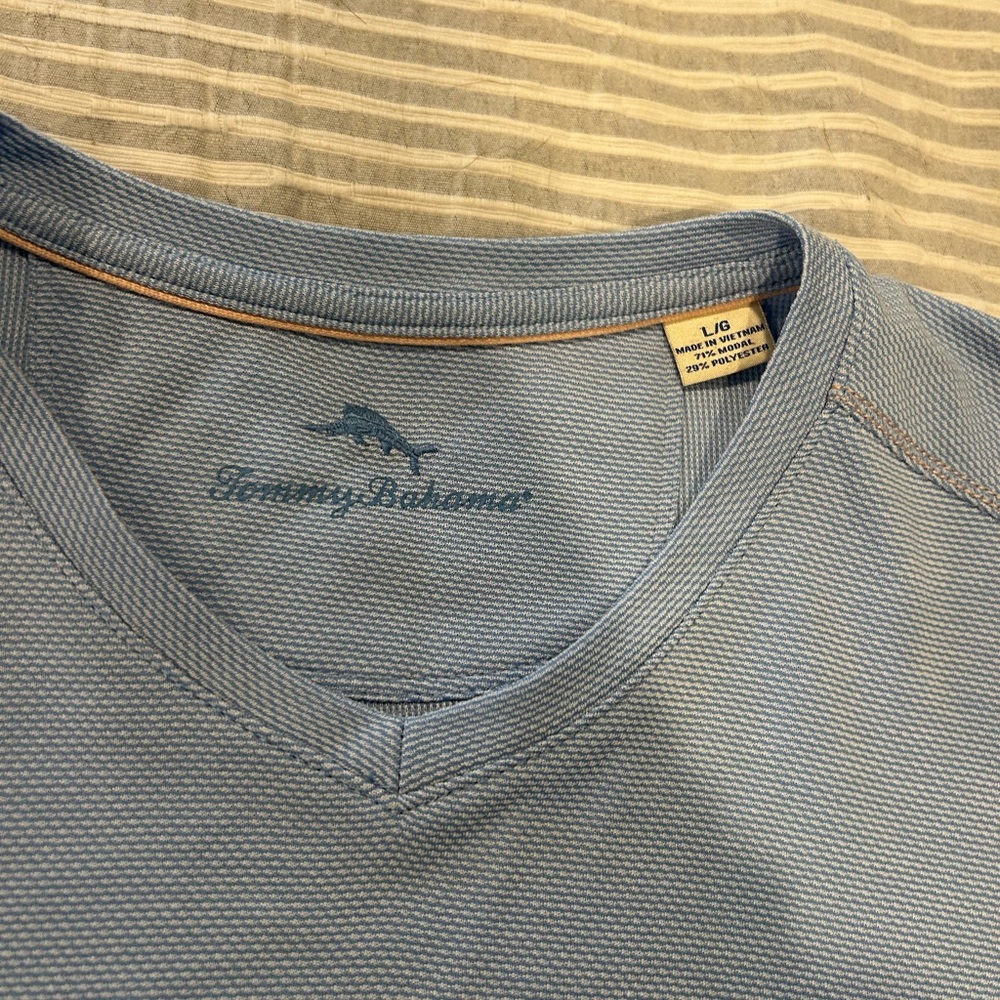 Tommy Bahama Textured Shirt - Size Lg, light blue